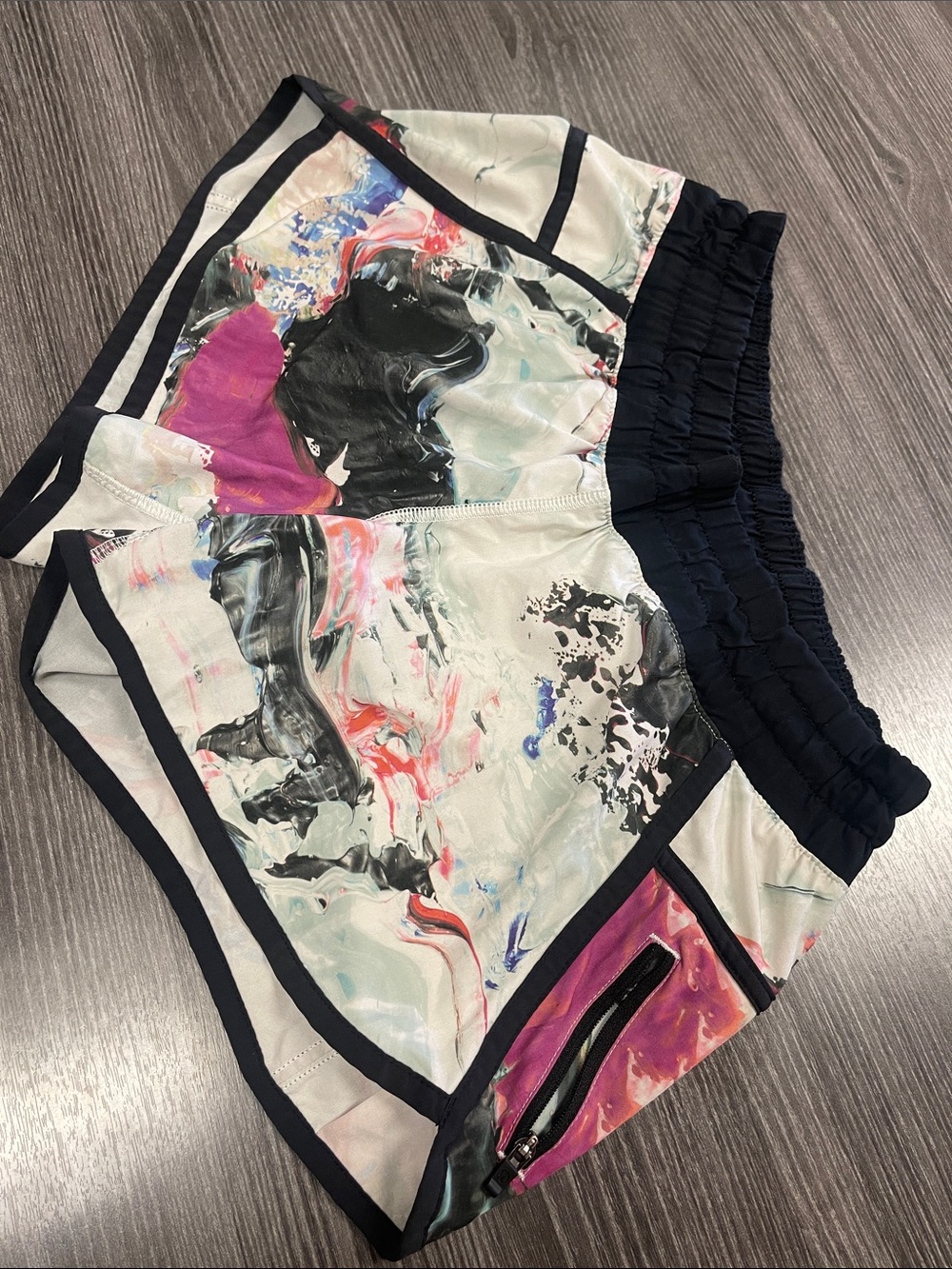 Lululemon tracker shorts 4
